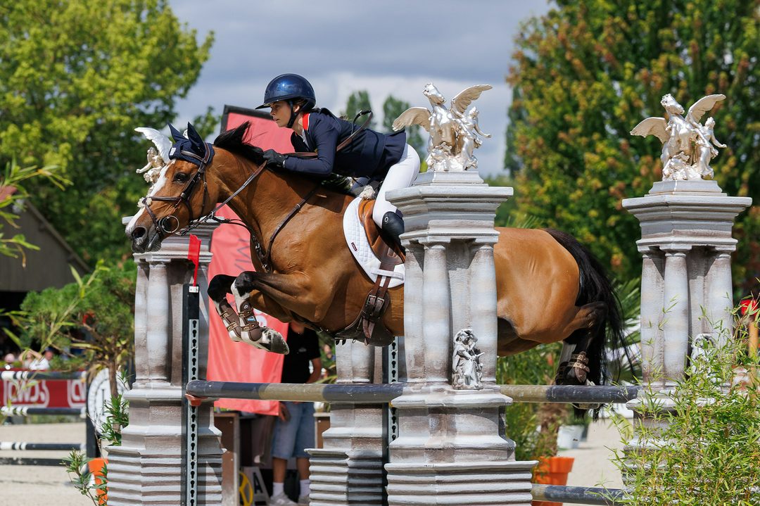 Lucia Caroline and Holly Blue win individual bronze and team gold at the 2026 pony European Championships in Le Mans, France.

