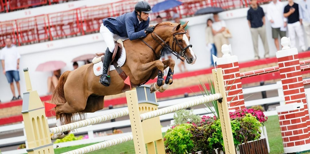 چهار نعل: پدرو ونیس قهرمان تروفی اسنوا رکس CSI 4* شد