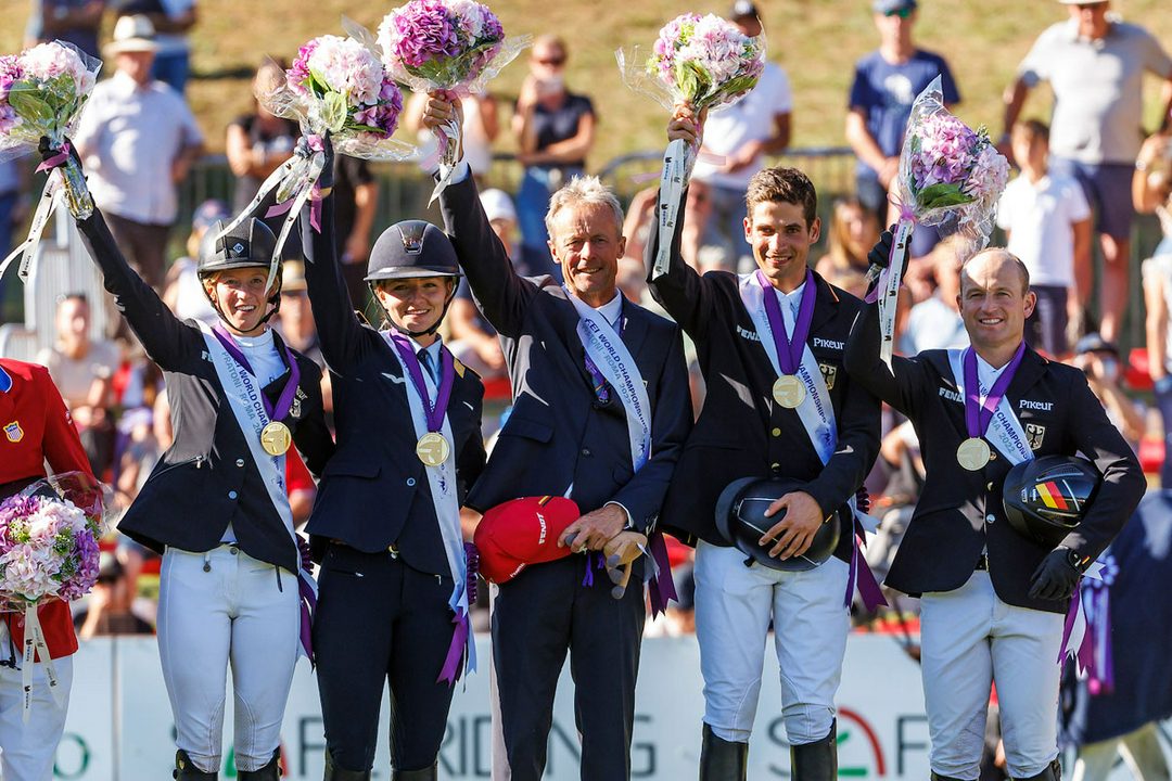 چهار نعل: اعلام تیم سه‌گانه آلمان برای WM Aachen 2026
