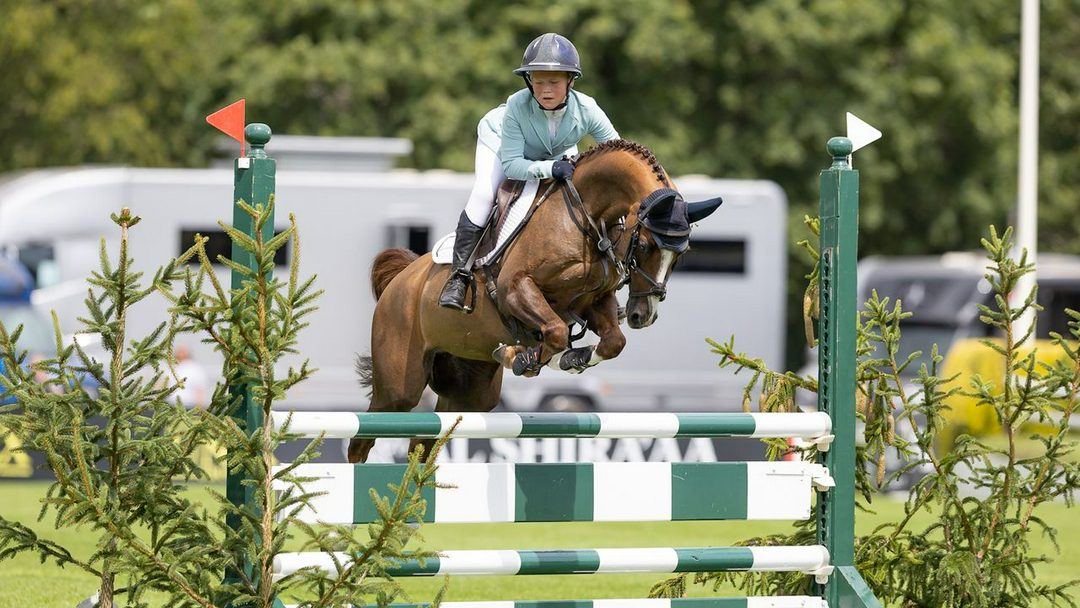 چهار نعل: Anya Dewey Clark با ثبت هت‌تریک تاریخی در Hickstead، رکورد تازه‌ای هم به نام خود زد