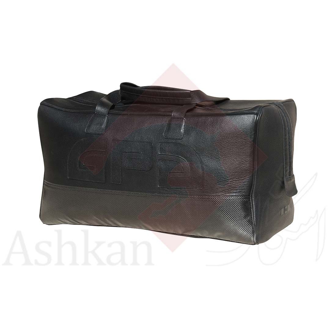 چهار نعل: کوله پشتی Week-end leather bag برند GPA